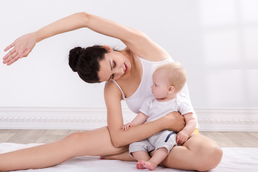 Read more about the article Mama Baby Yoga